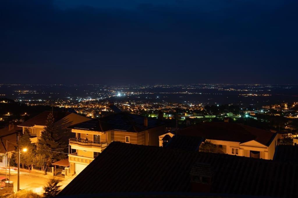 Amazing View With Huge Balcony Apartment Veria  Bagian luar foto