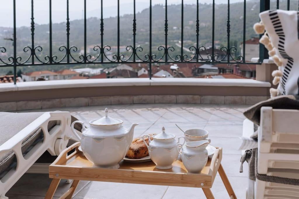 Amazing View With Huge Balcony Apartment Veria  Bagian luar foto