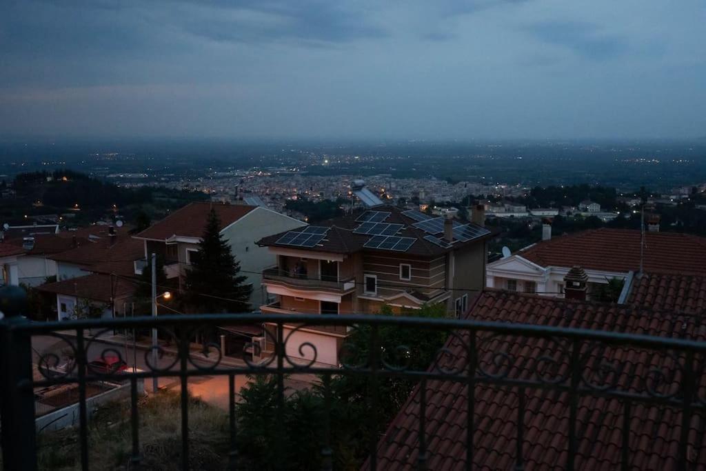 Amazing View With Huge Balcony Apartment Veria  Bagian luar foto